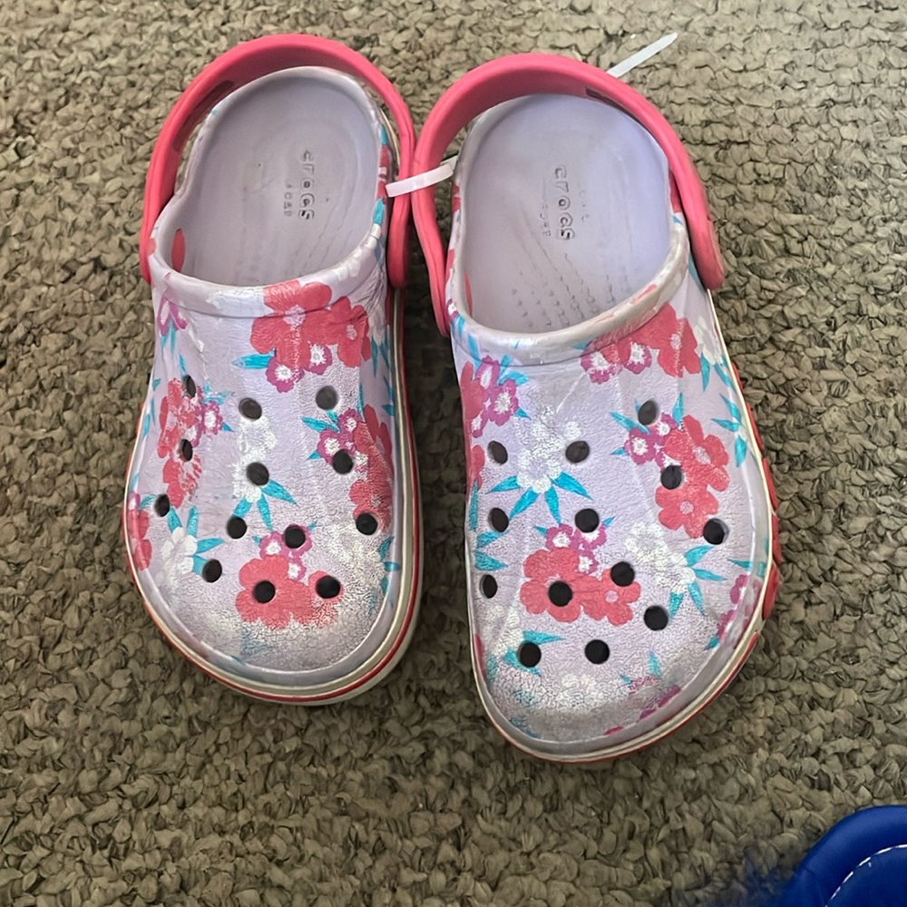 Kids crocs c 11